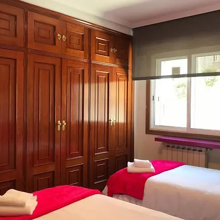 Magnifica Casa Con Garaje Muy Bien Comunicada *