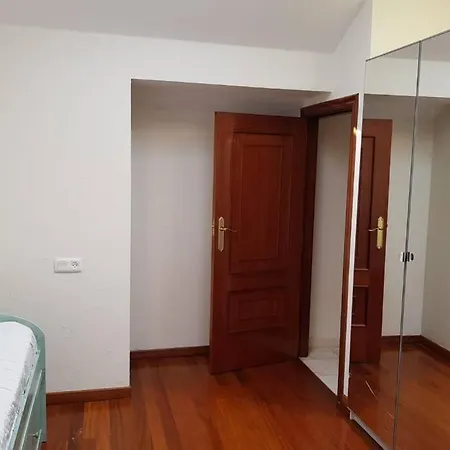 Magnifica Casa Con Garaje Muy Bien Comunicada Apartment *